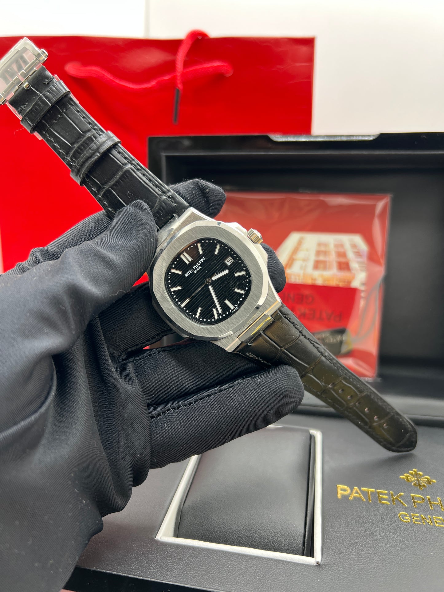 Comes With Box And Bag Guranteed 1 year