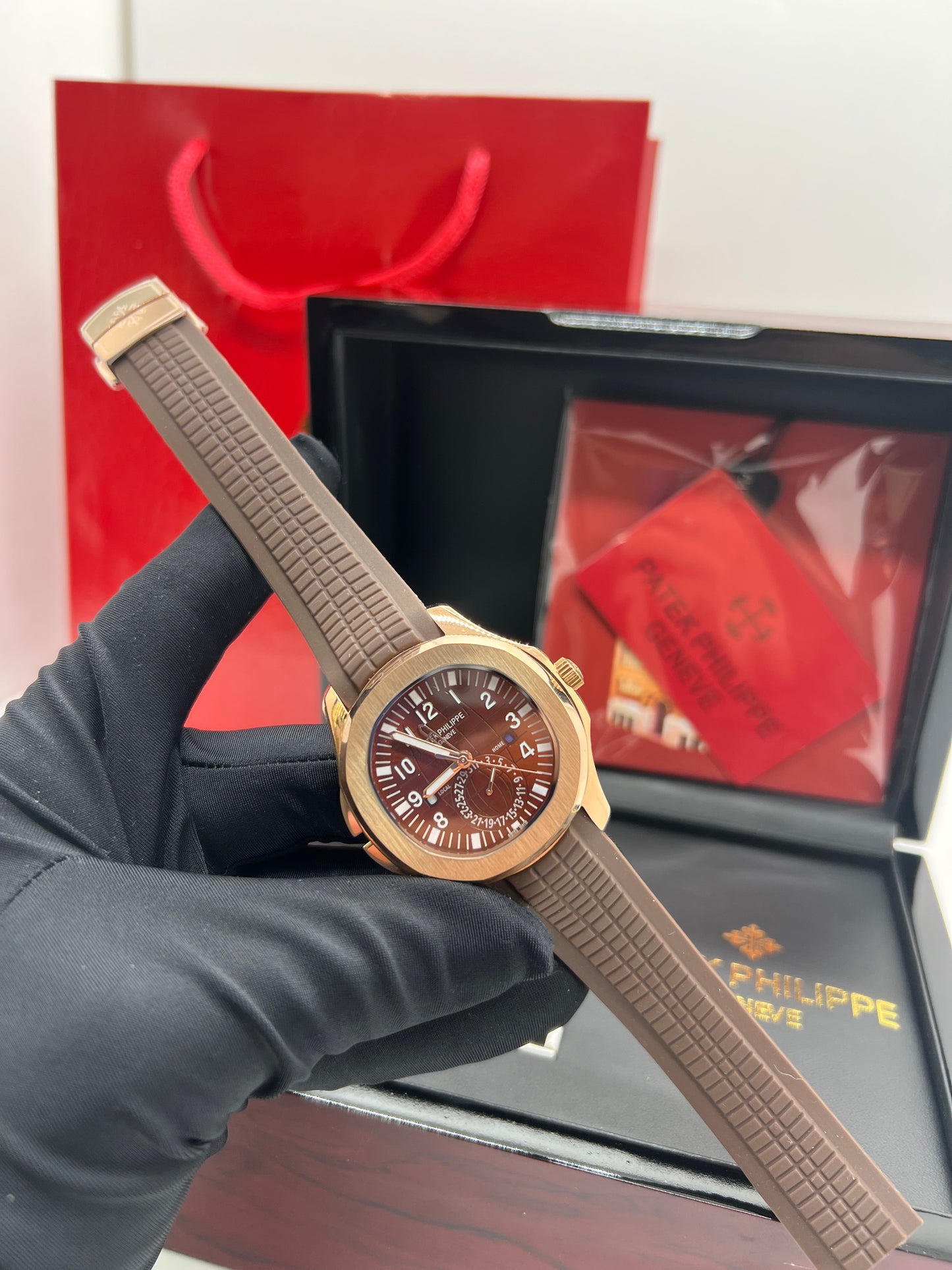 Comes With Box And Bag Guranteed 1 year