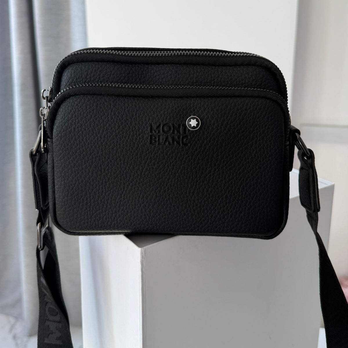 Mont blanc crossbag