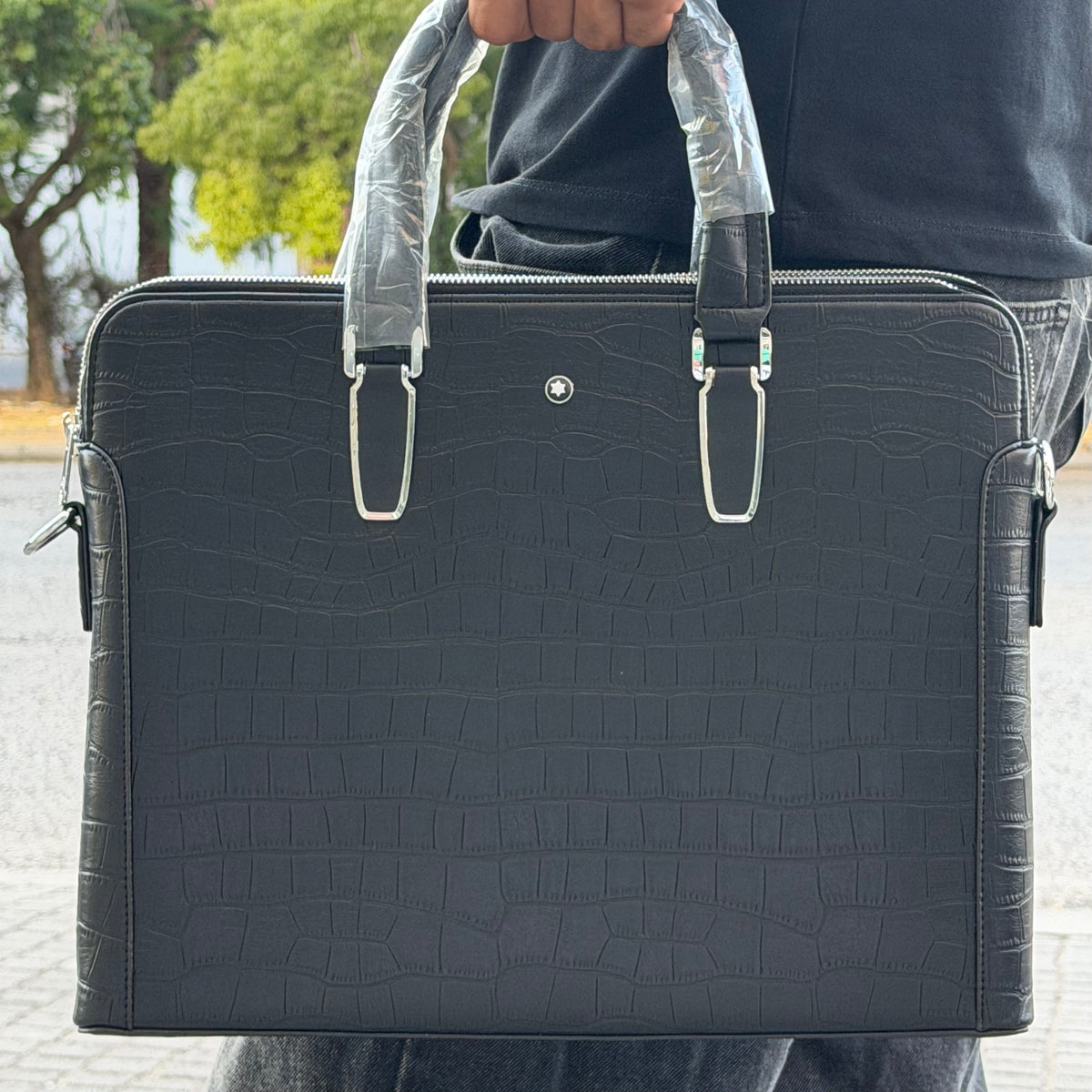 Mont blanc laptp bag