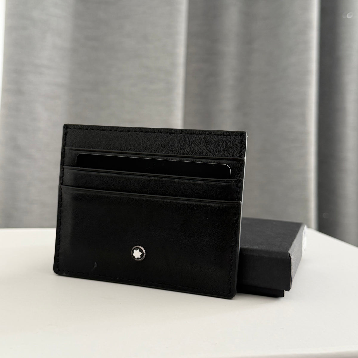 Mont blanc card holder