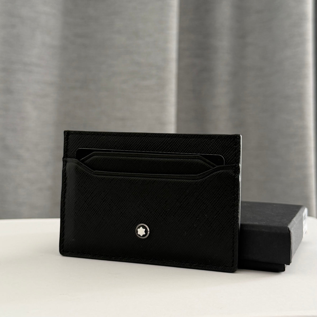 Mont blanc card holder
