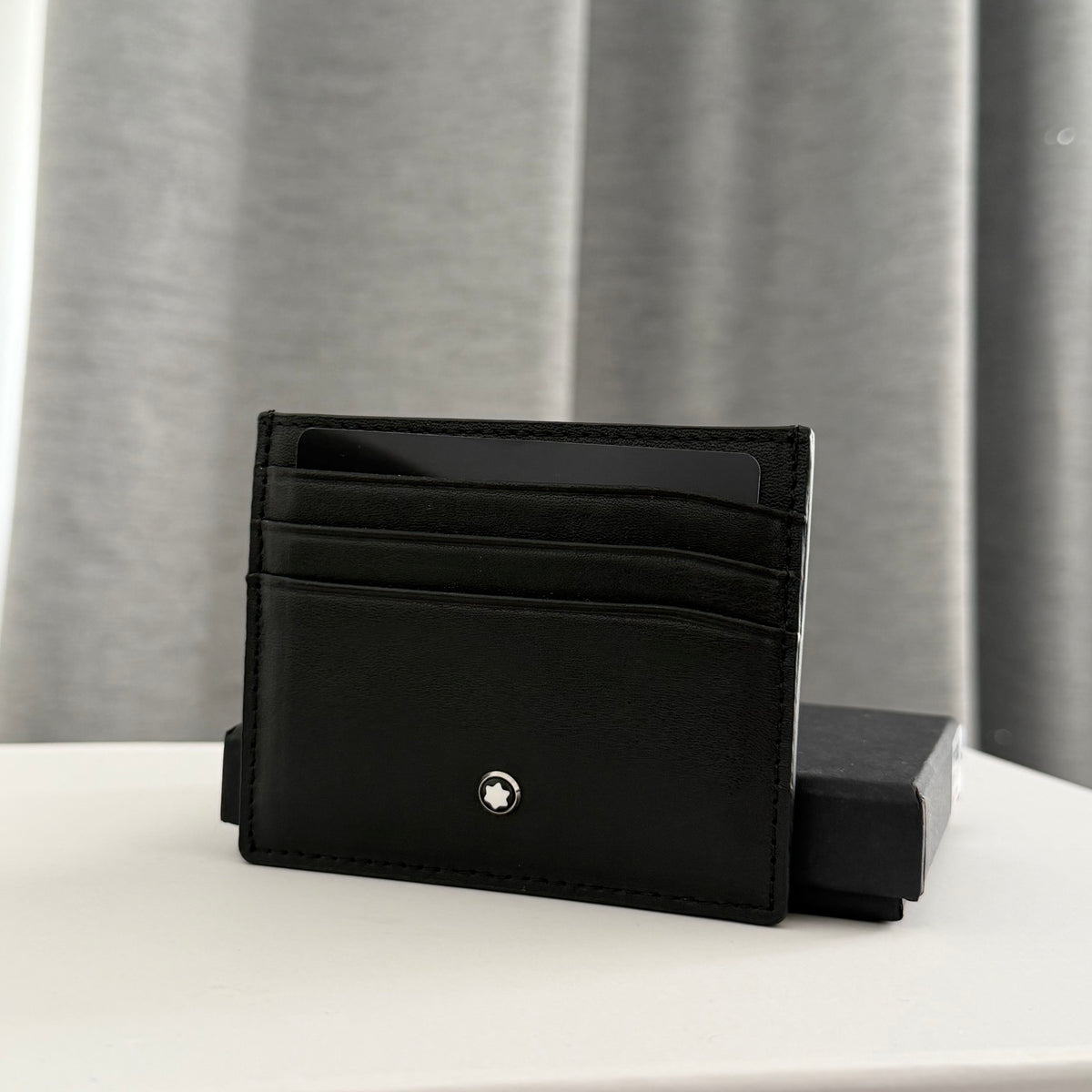 Mont blanc card holder