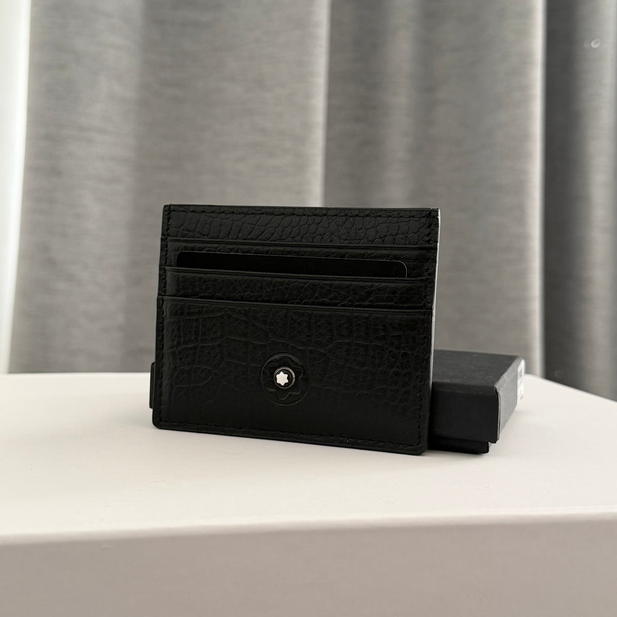 Mont blanc card holder