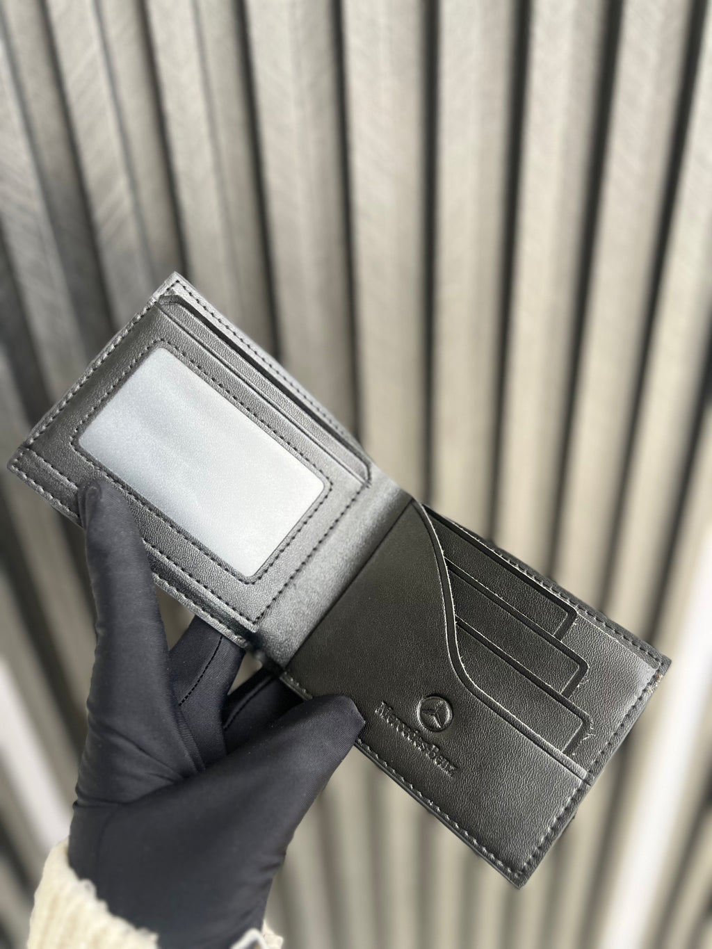 Mercedes Wallet