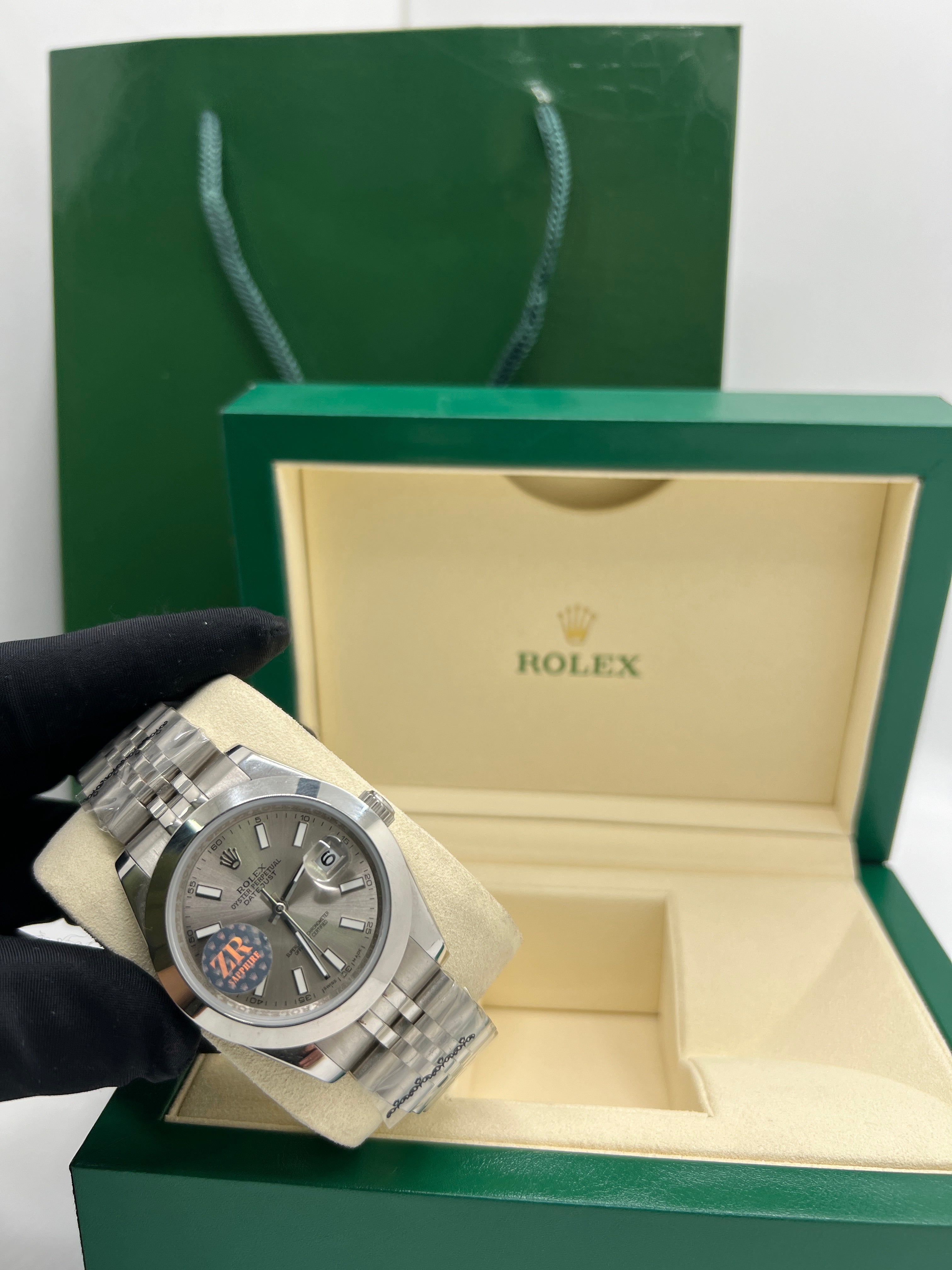 Rolex Datejust 41mm silver